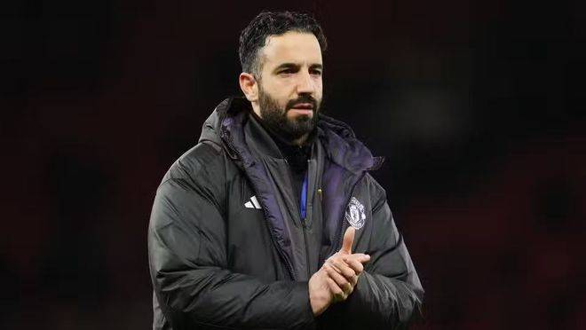 重磅！曼联瞄准意甲中场！6500 万锁定王牌国脚